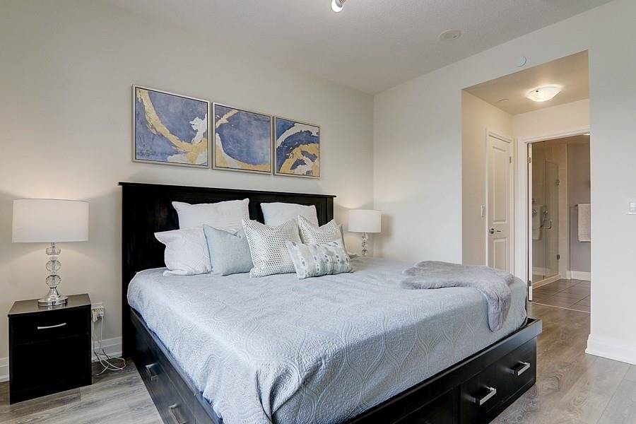 25 Baker Hill Blvd, #215
