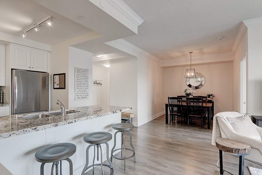 25 Baker Hill Blvd, #215
