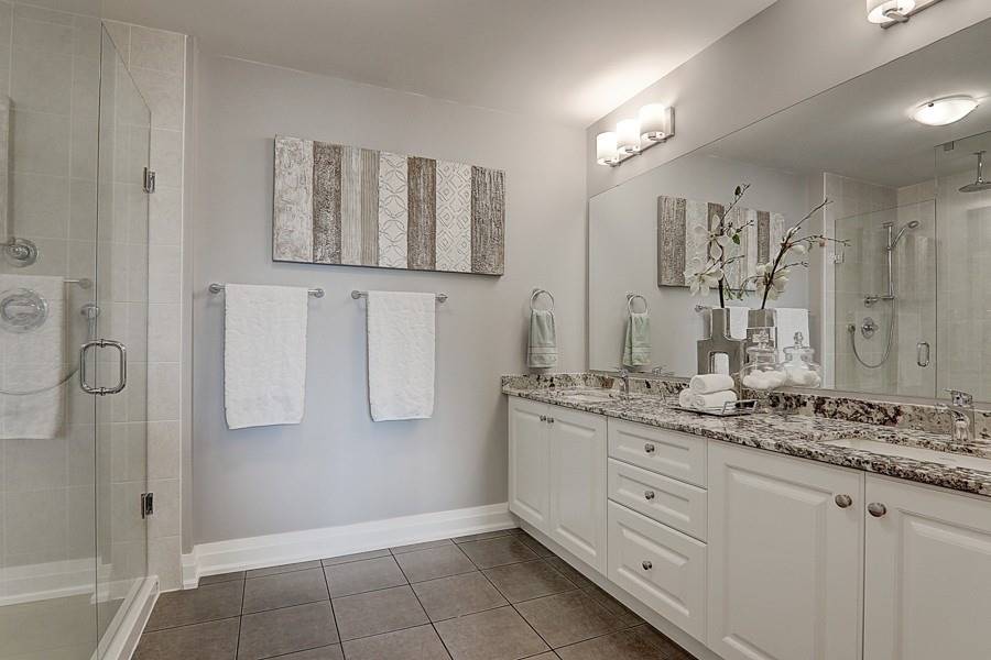 25 Baker Hill Blvd, #215
