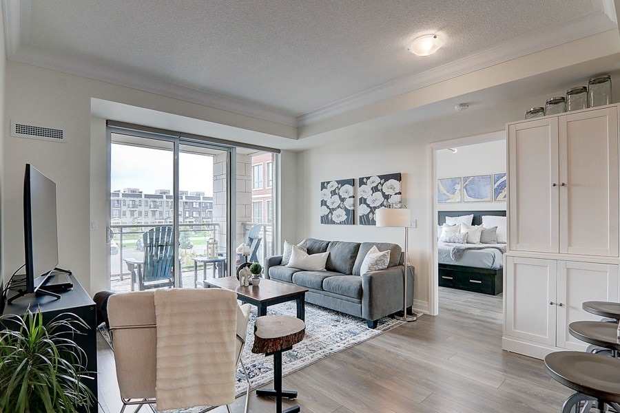 25 Baker Hill Blvd, #215