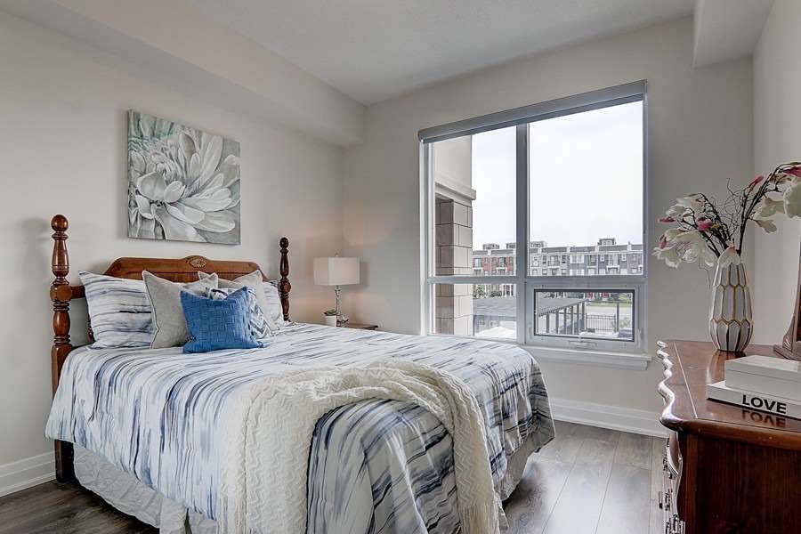 25 Baker Hill Blvd, #215