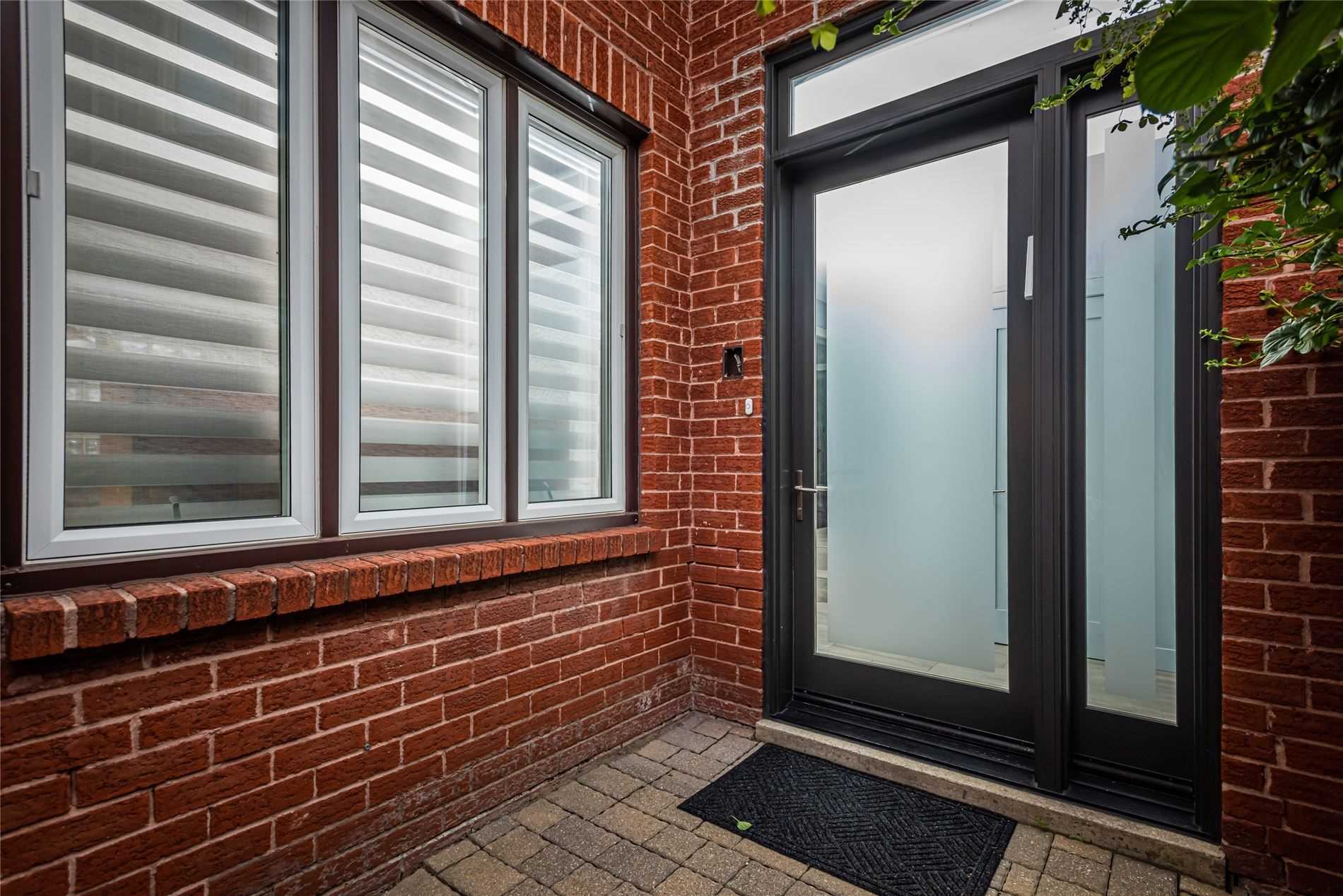 92 Brickstone Circ