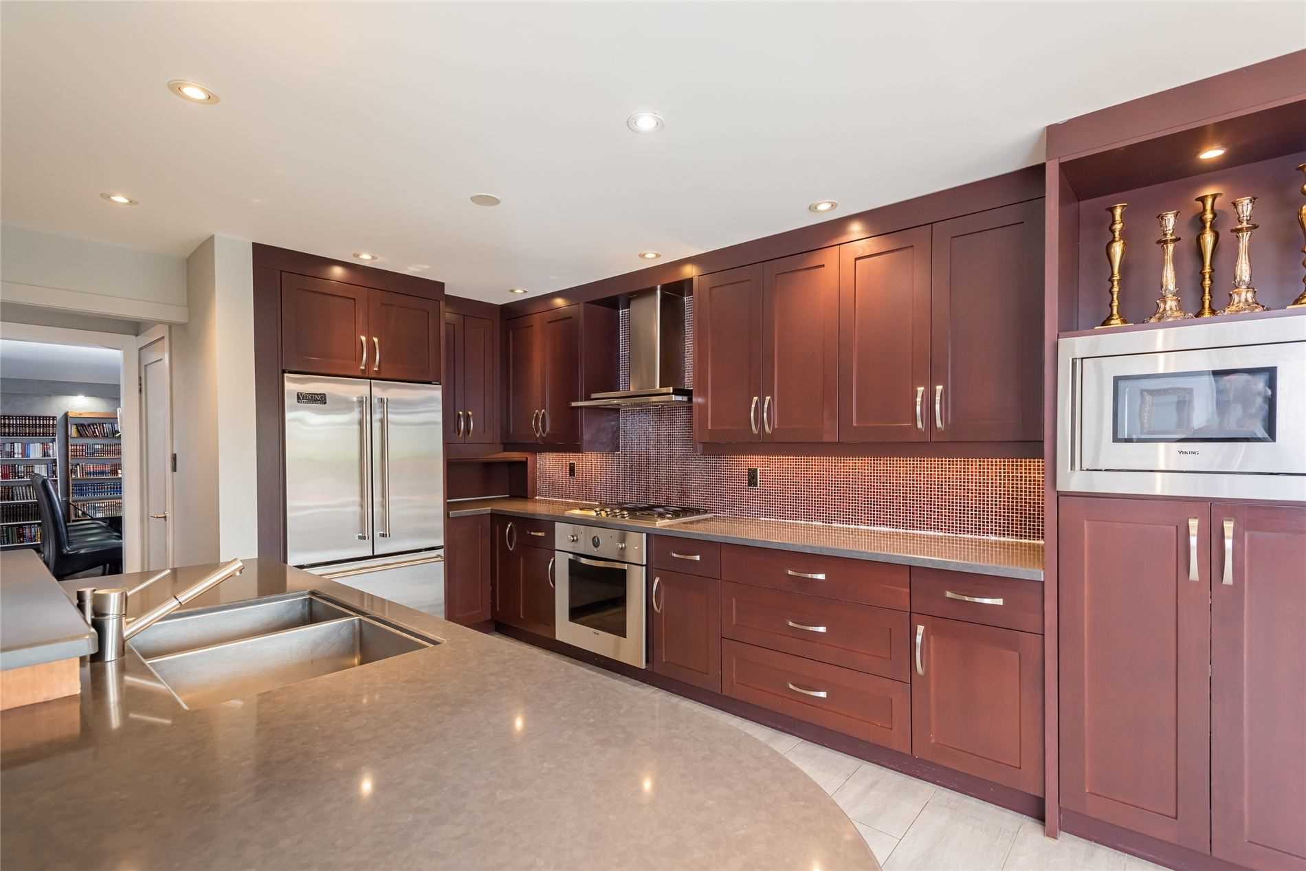 92 Brickstone Circ