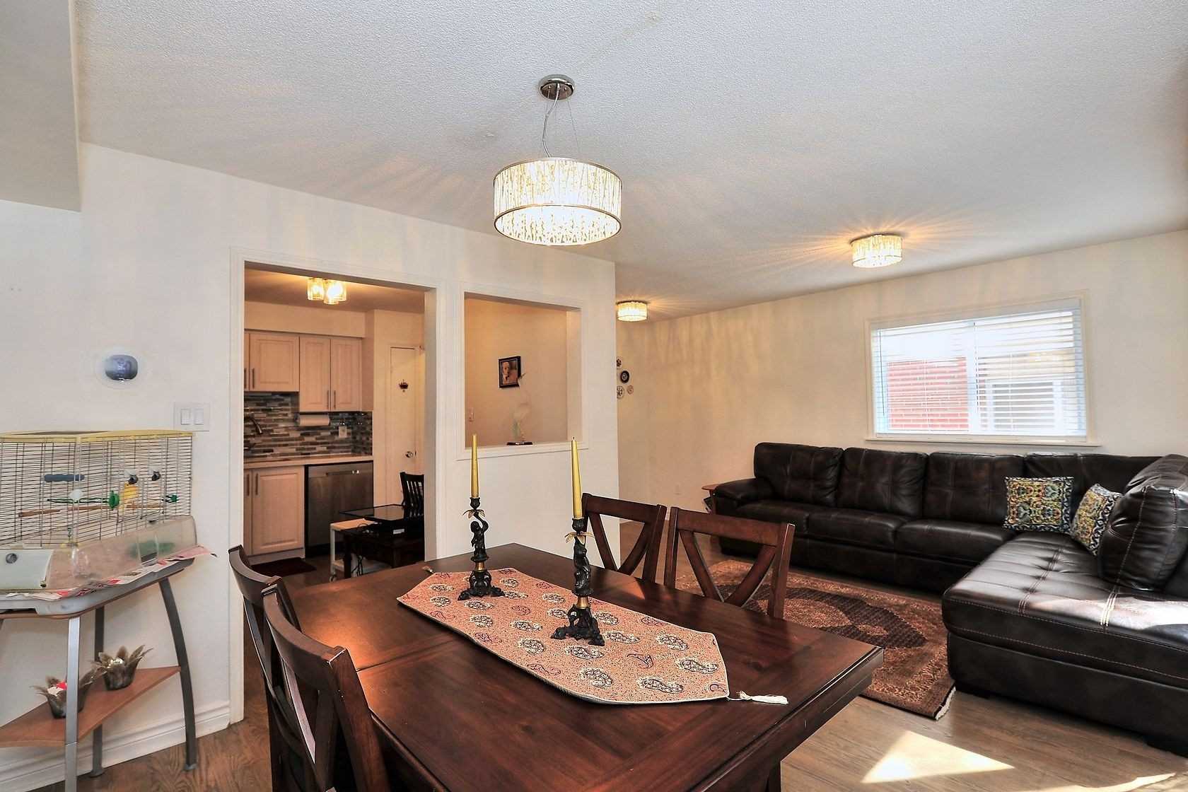 682 Gibney Cres, #17