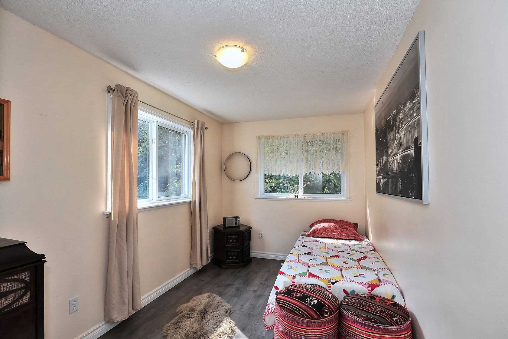 682 Gibney Cres, #17