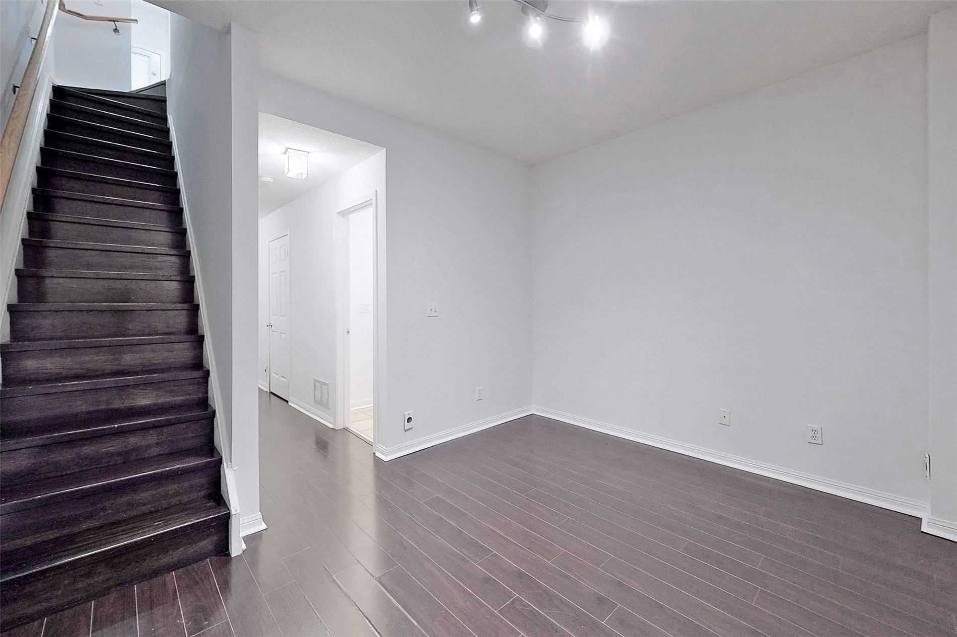 22 St Moritz Way #9