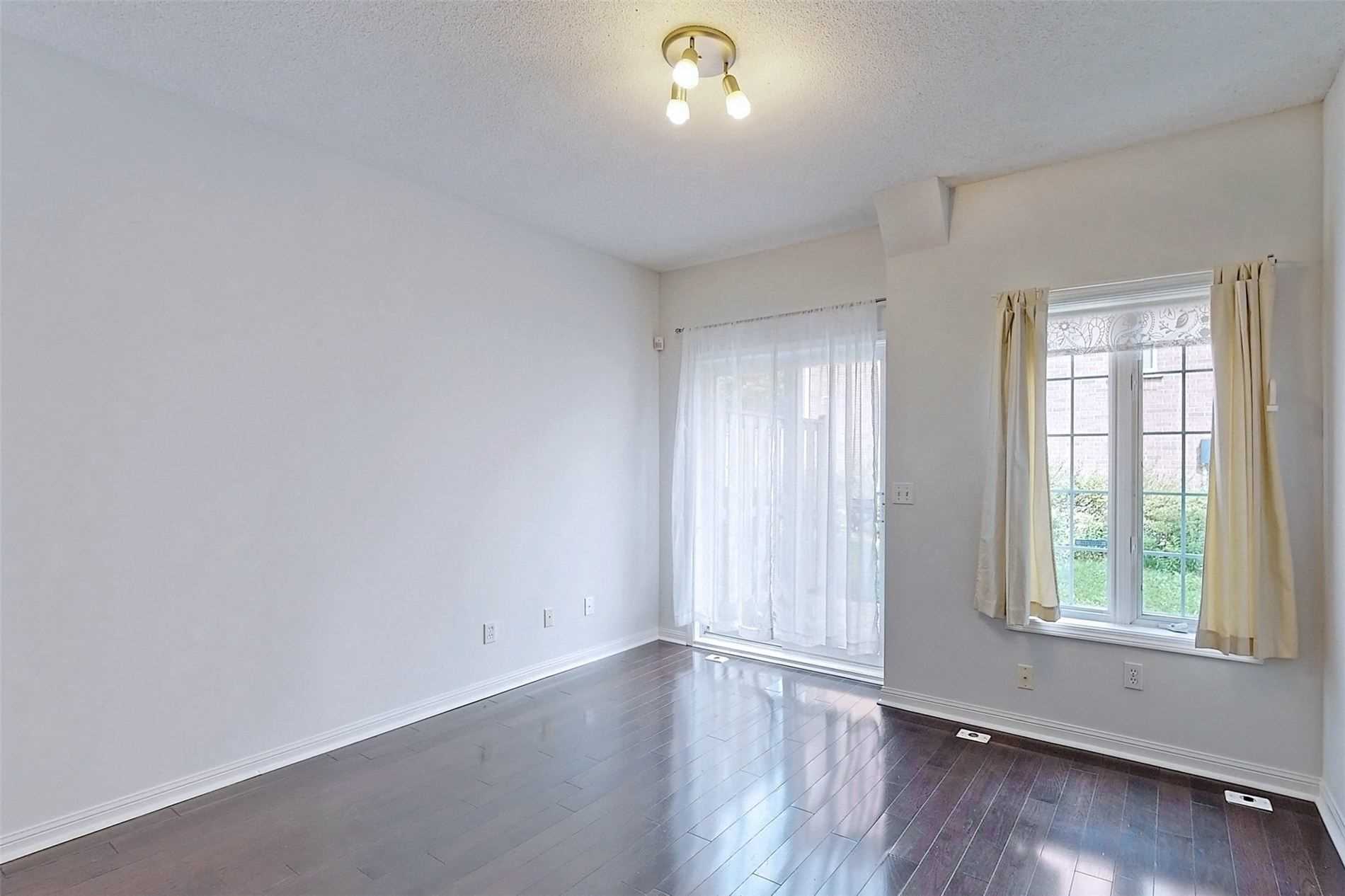 22 St Moritz Way #9