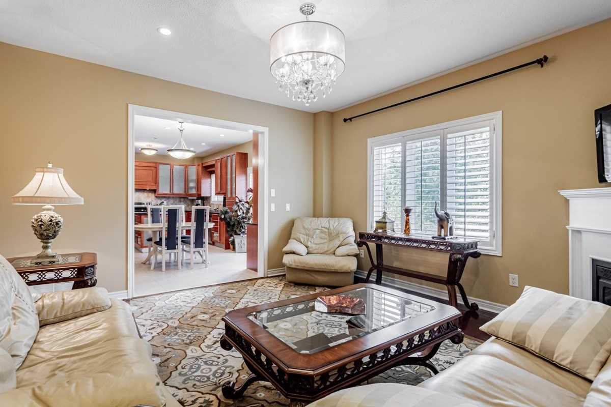 46 Rondeen Rd