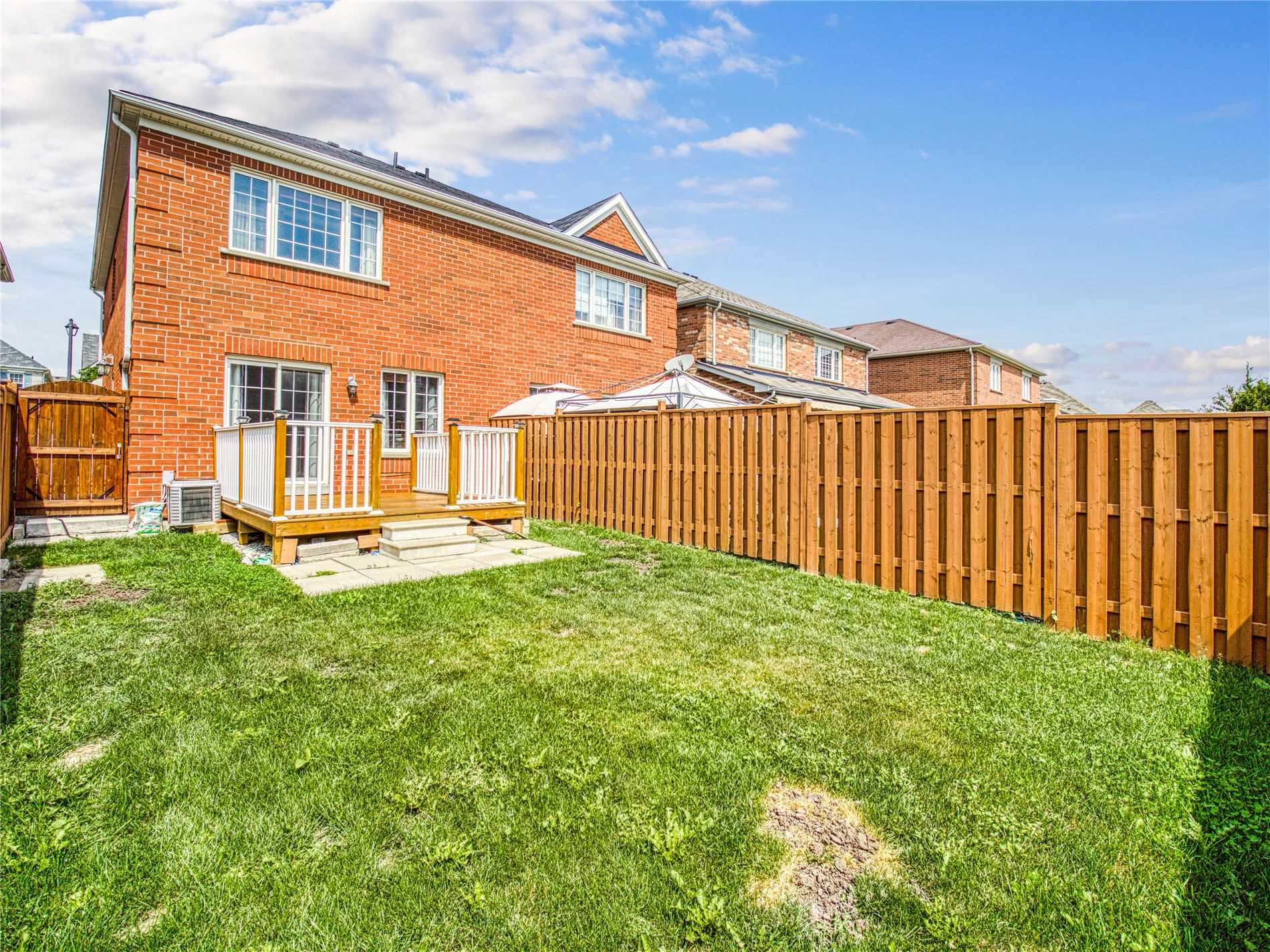 39 Acorn Lane