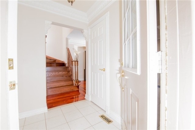 31 Clarion Cres