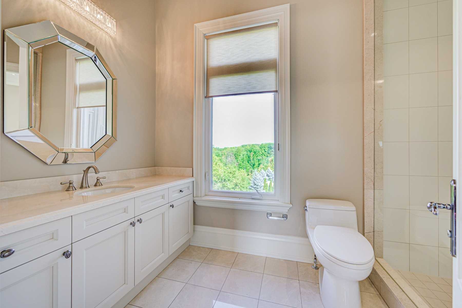 71 Grandvista Cres