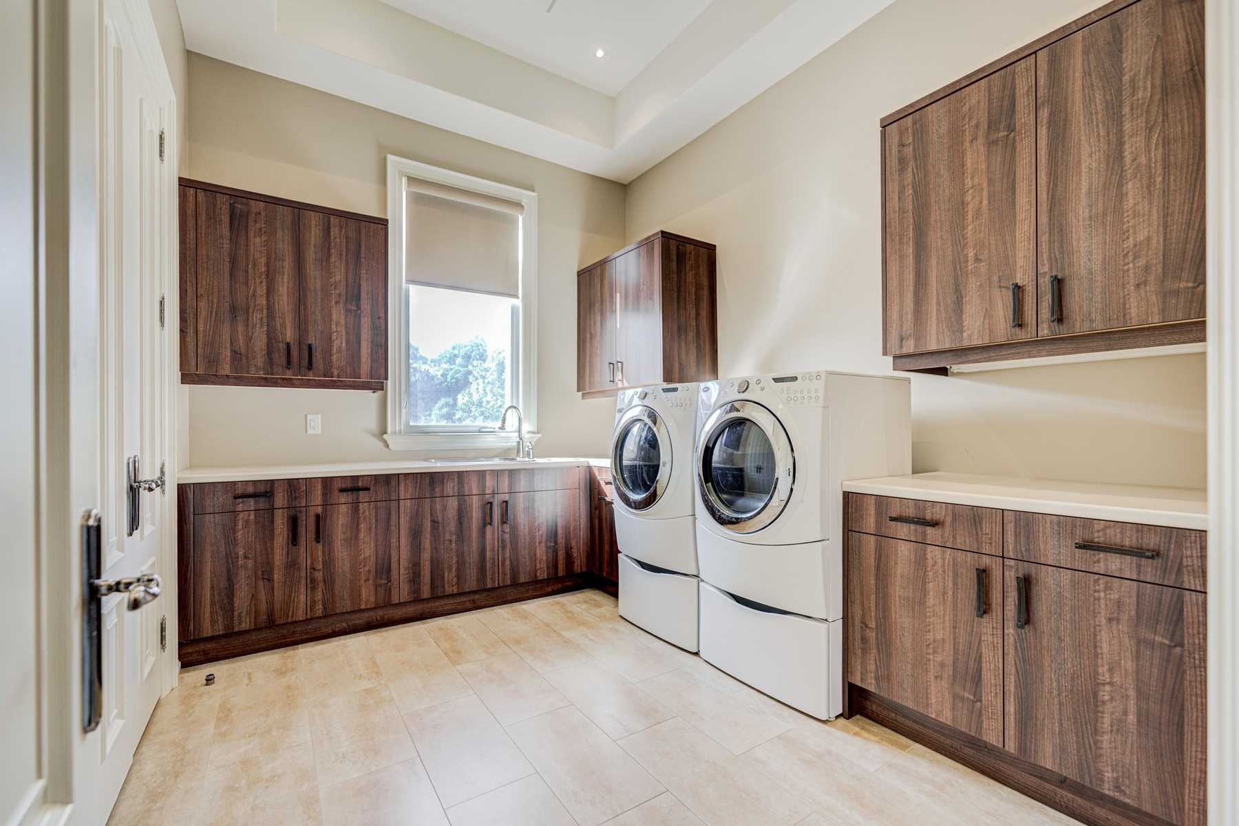 71 Grandvista Cres