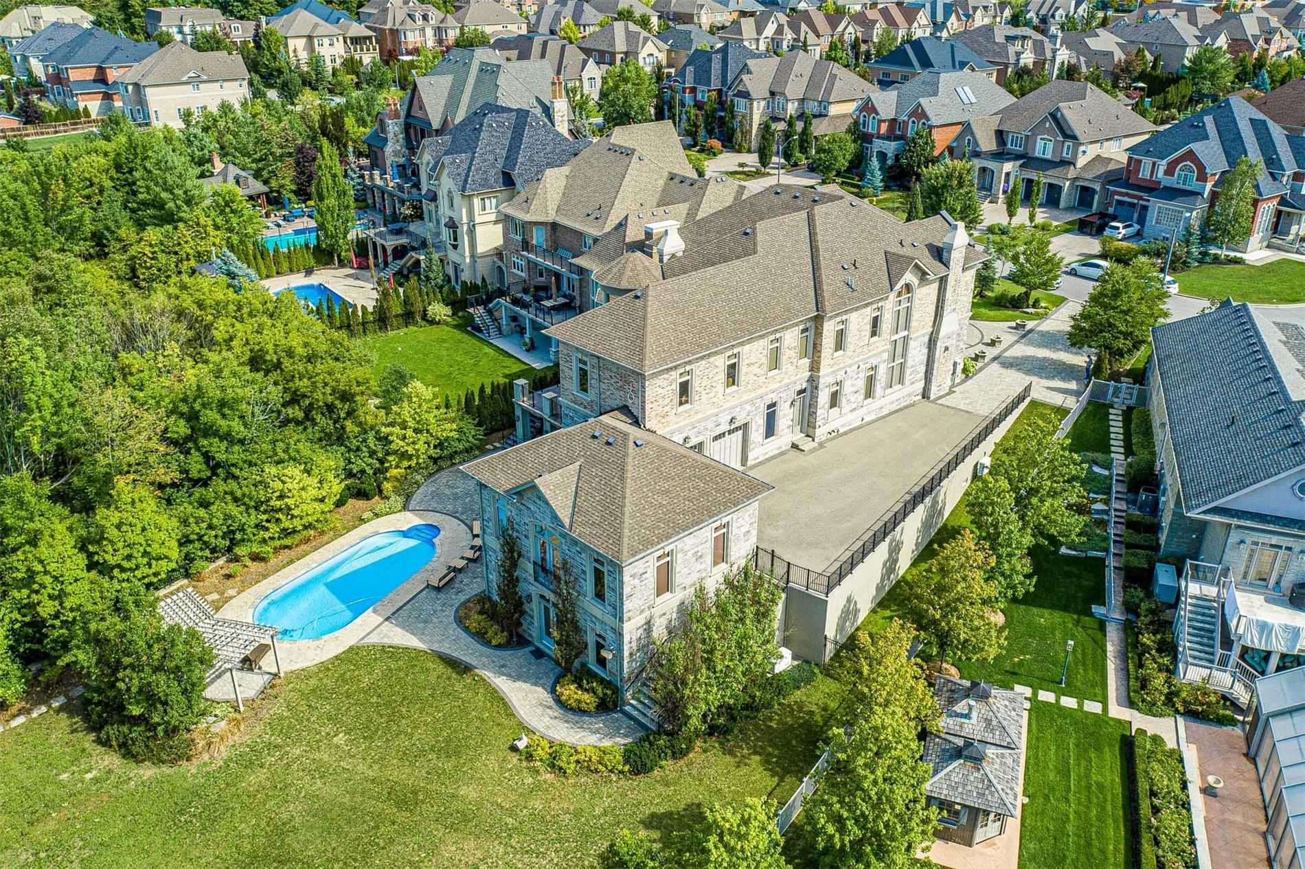 71 Grandvista Cres