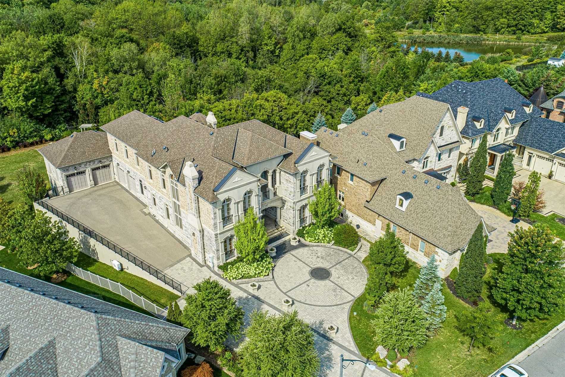 71 Grandvista Cres