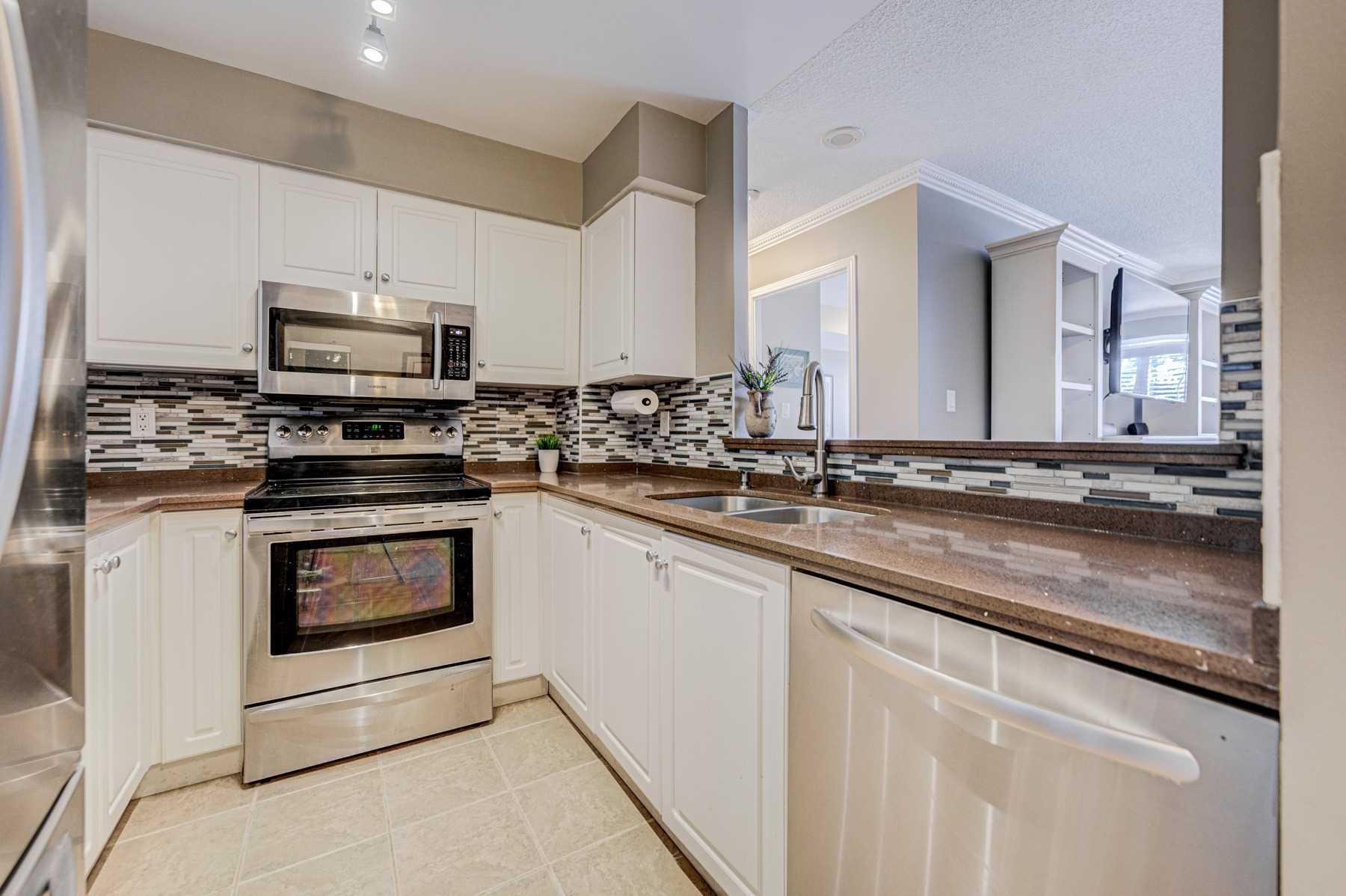 29 Northern Heights Dr, #306