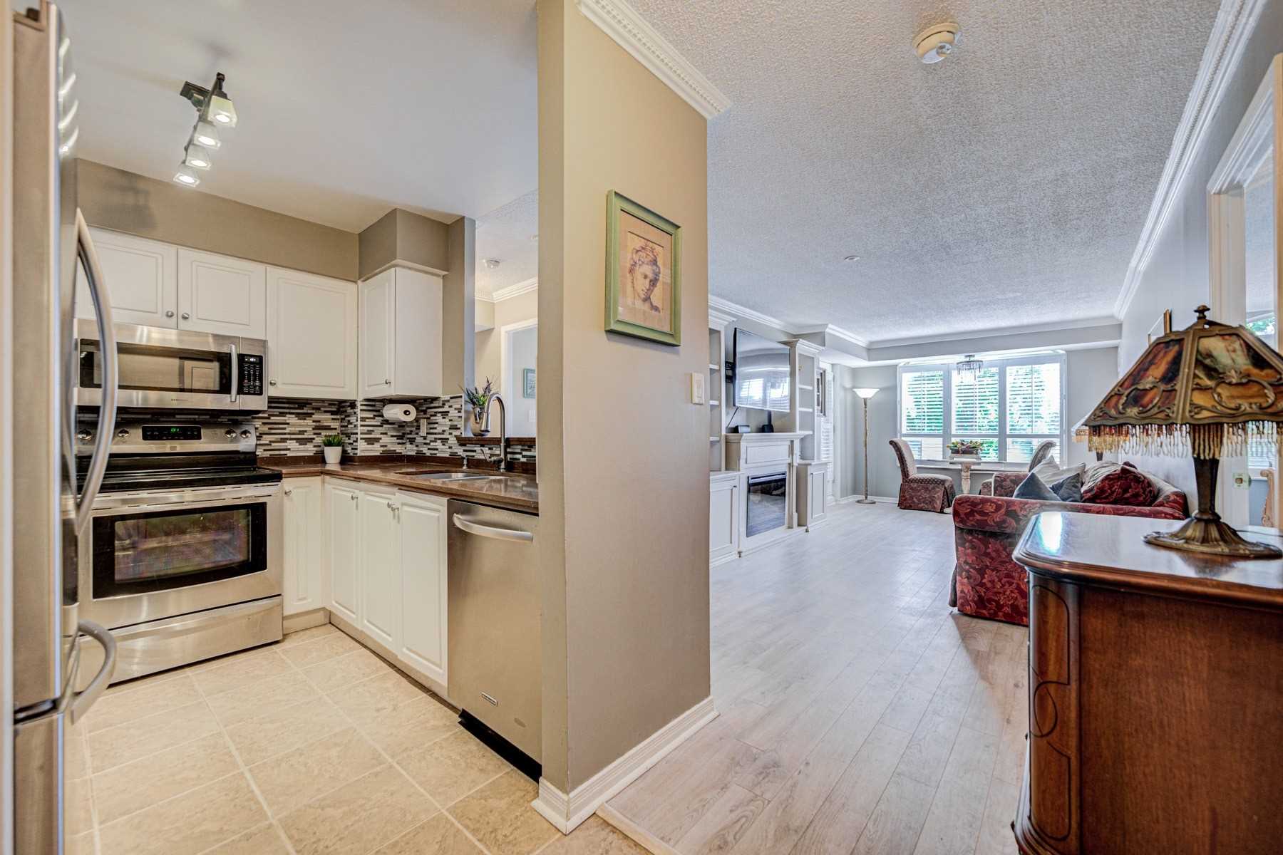 29 Northern Heights Dr, #306