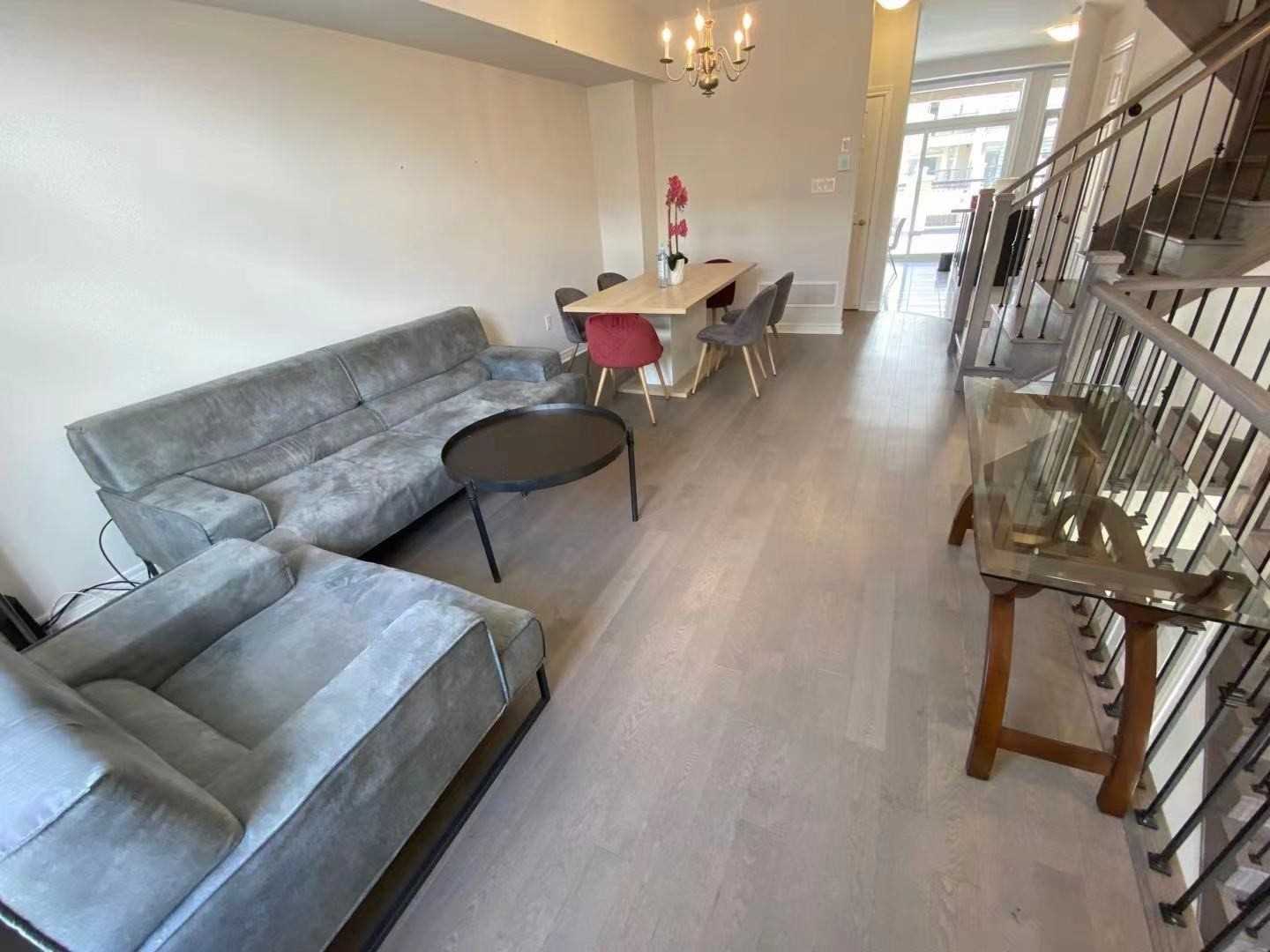 83 Grand Trunk Ave