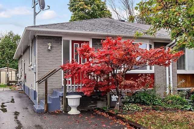 33 Longford Dr