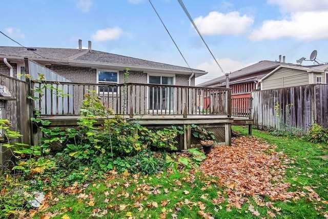 33 Longford Dr