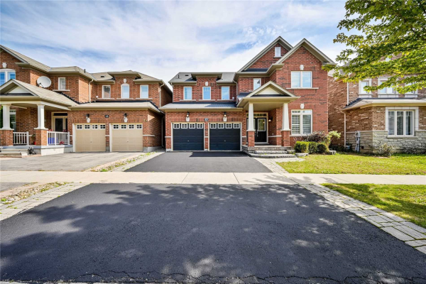 17 Stookes Cres, Richmond Hill