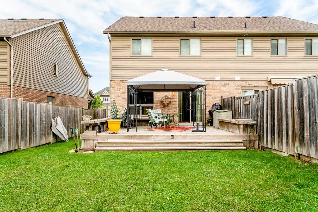 31 Stevenson St