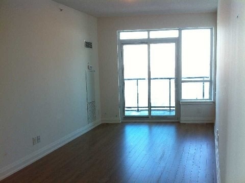 7171 Yonge St, #2007