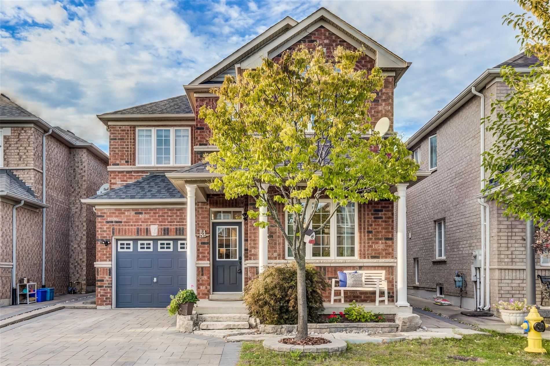 84 Battleford Ave