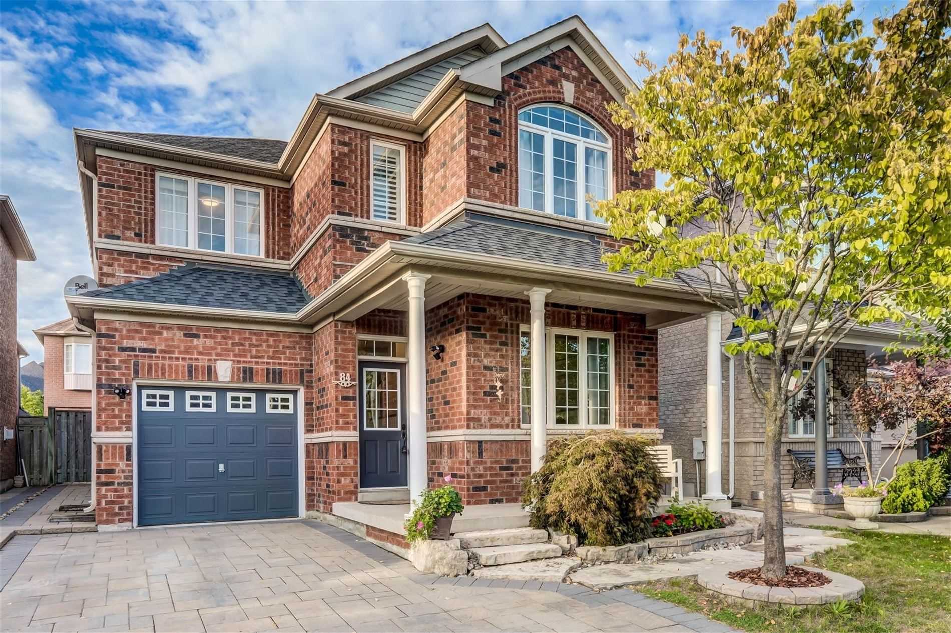 84 Battleford Ave
