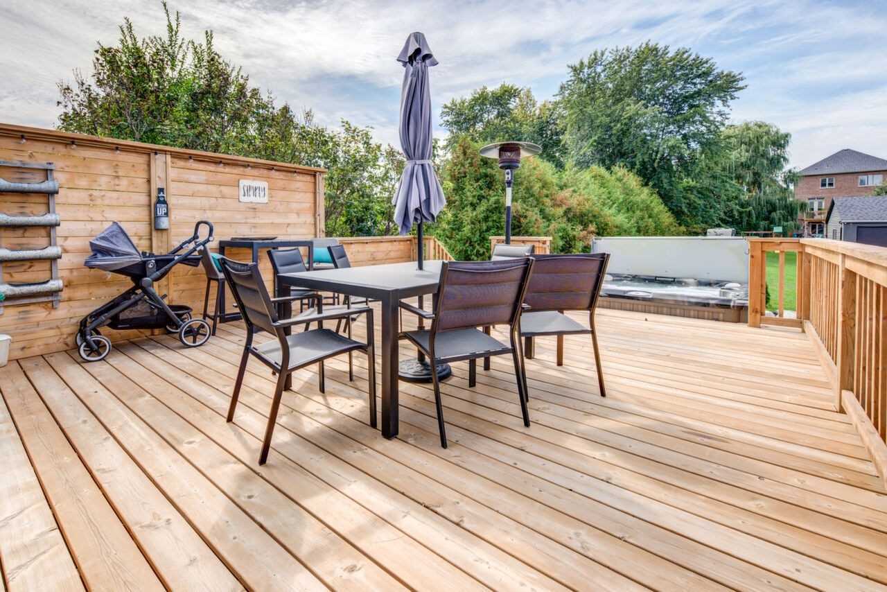 646 Simcoe Rd