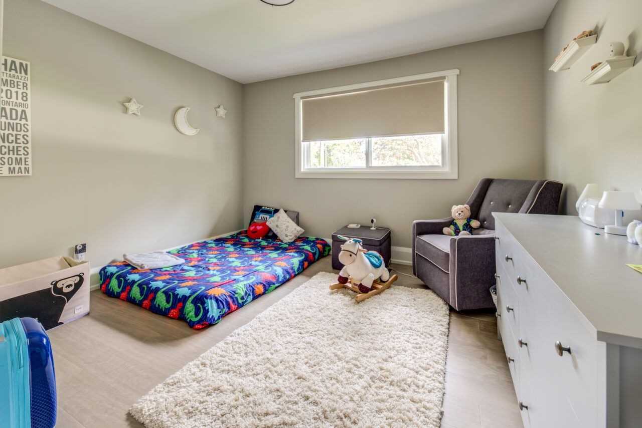 646 Simcoe Rd