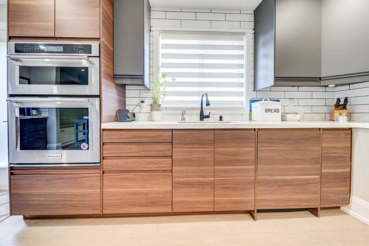 646 Simcoe Rd
