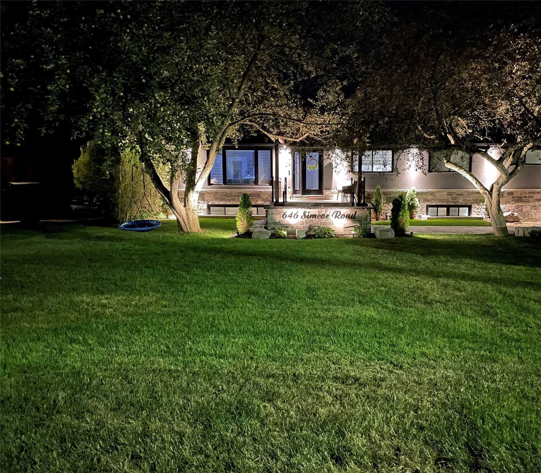 646 Simcoe Rd