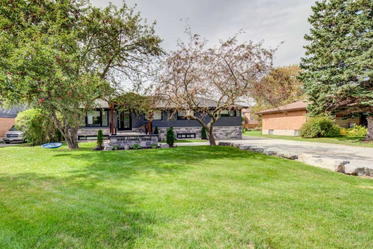 646 Simcoe Rd