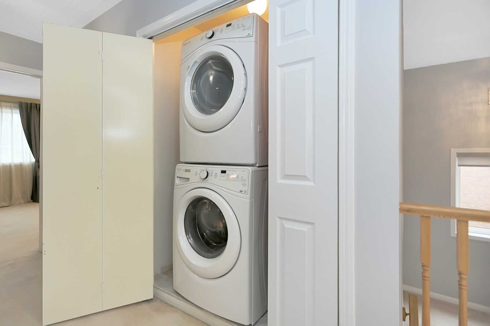 25 Tower Bridge Cres