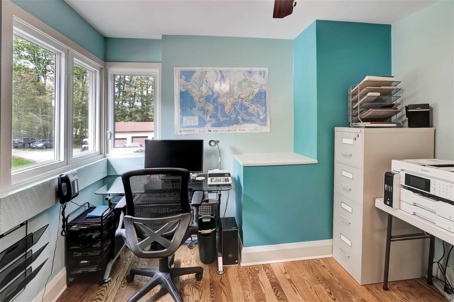 16365 Bathurst St