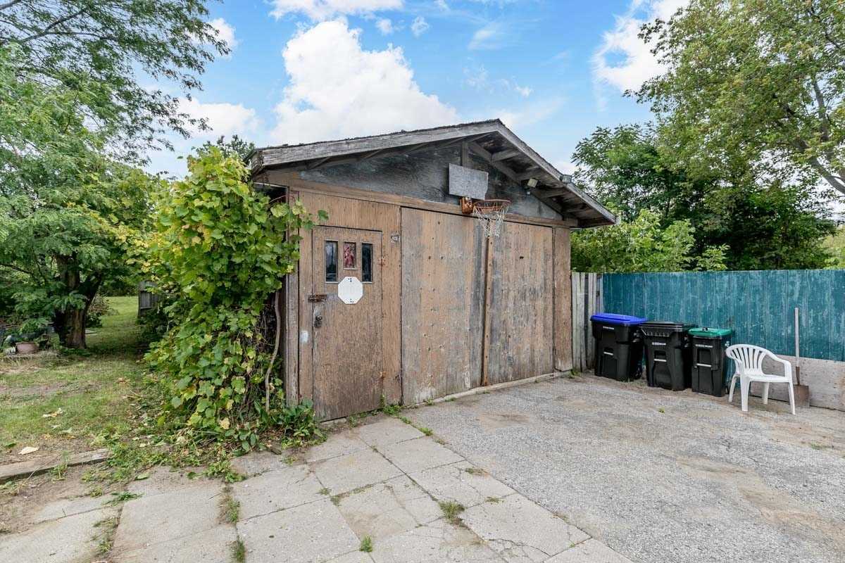 5742 County Rd 90 Rd