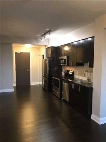 7171 Yonge St, #2211