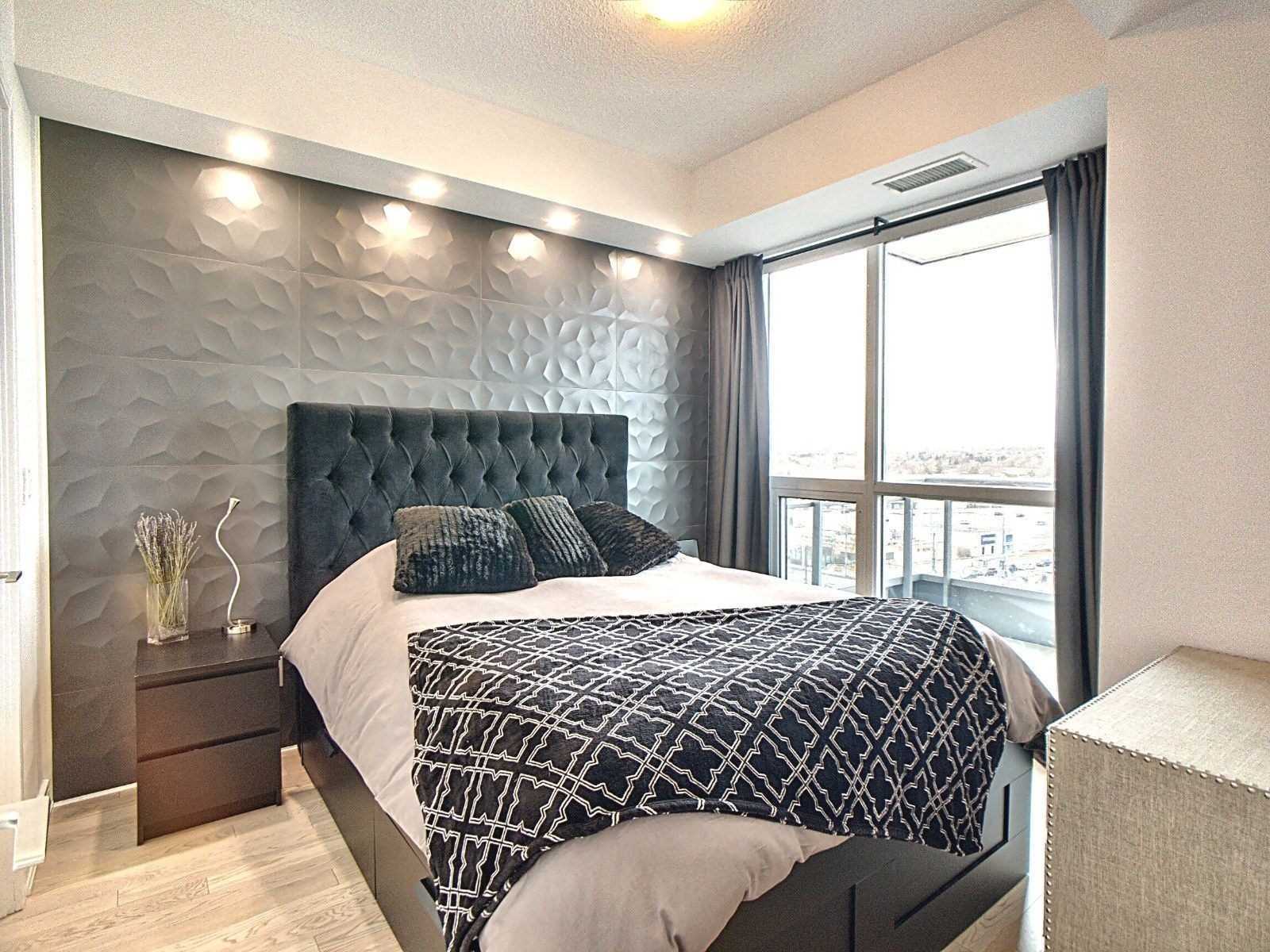 9201 Yonge St, #904