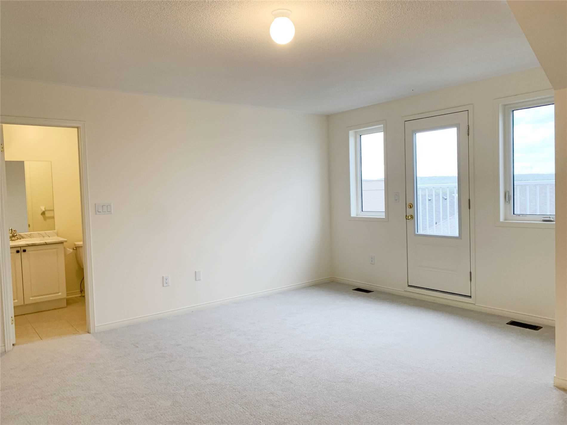 56 Ness Dr