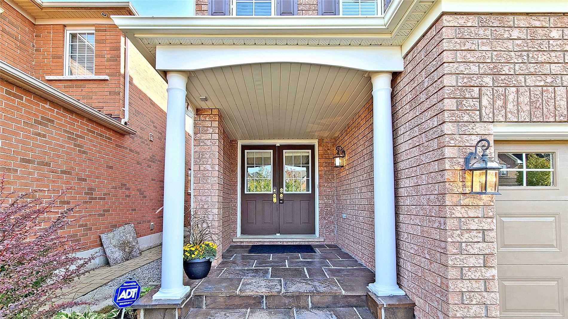 31 Raffia Ave