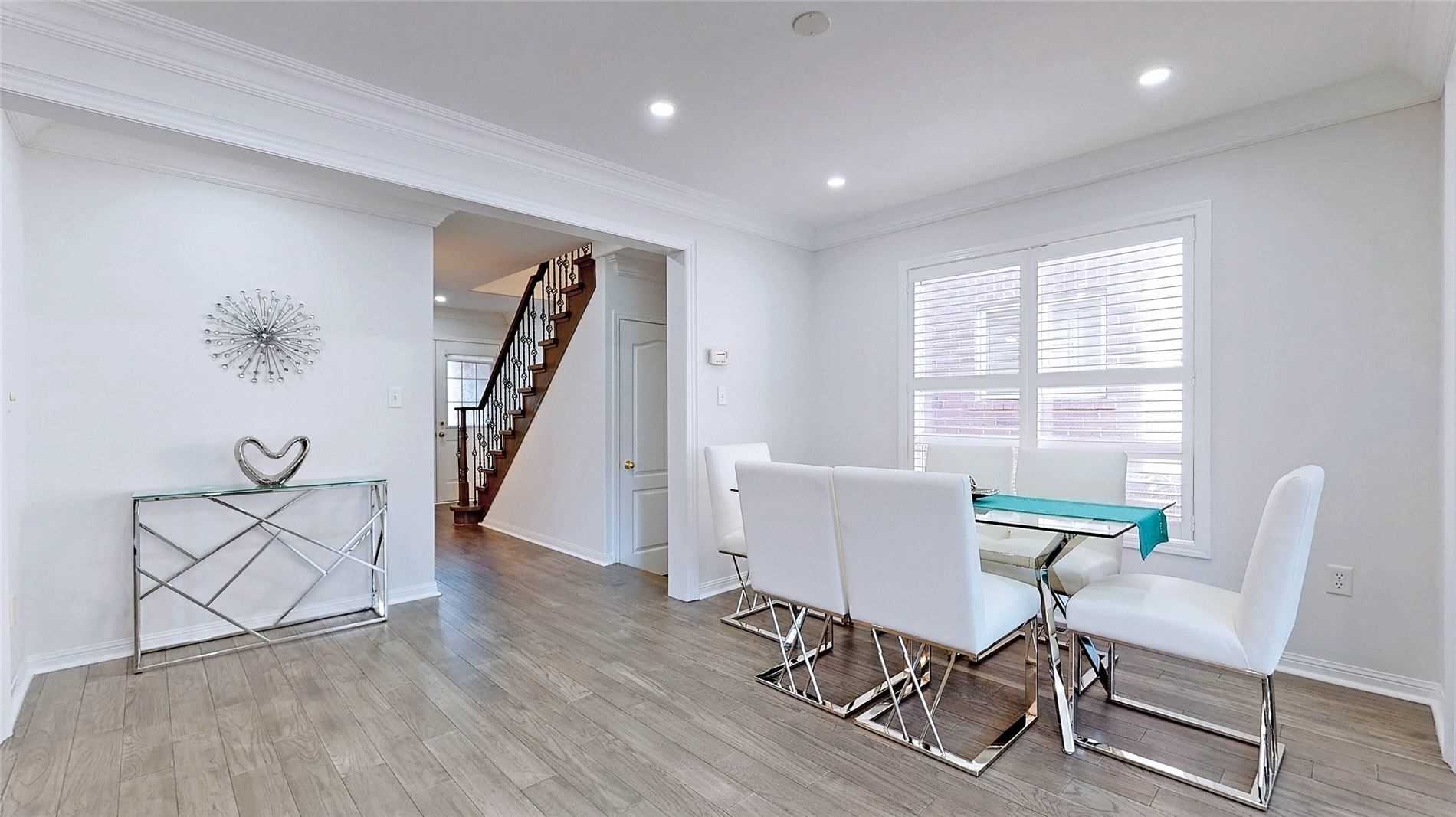 31 Raffia Ave