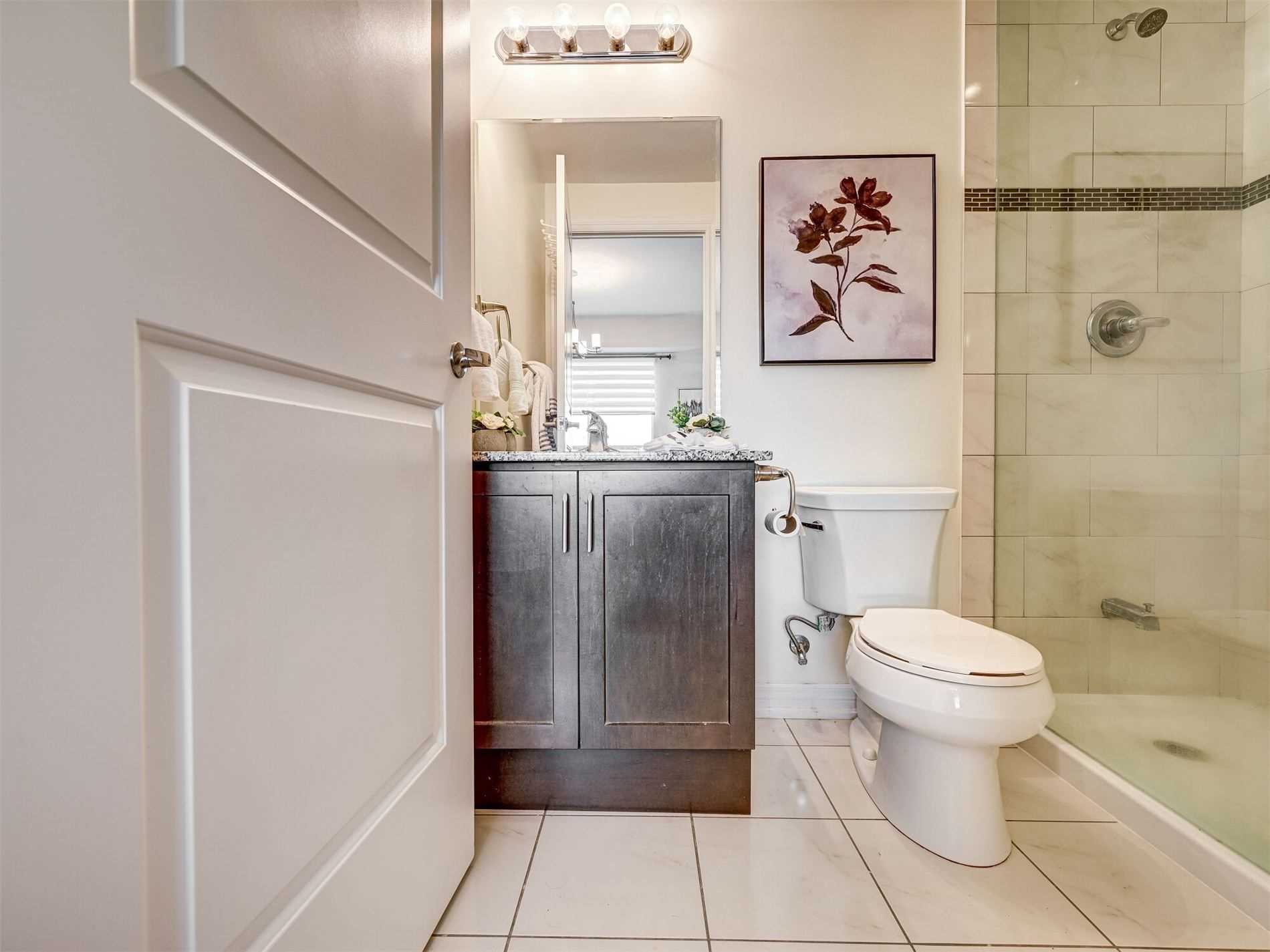 9255 Jane St, #1211