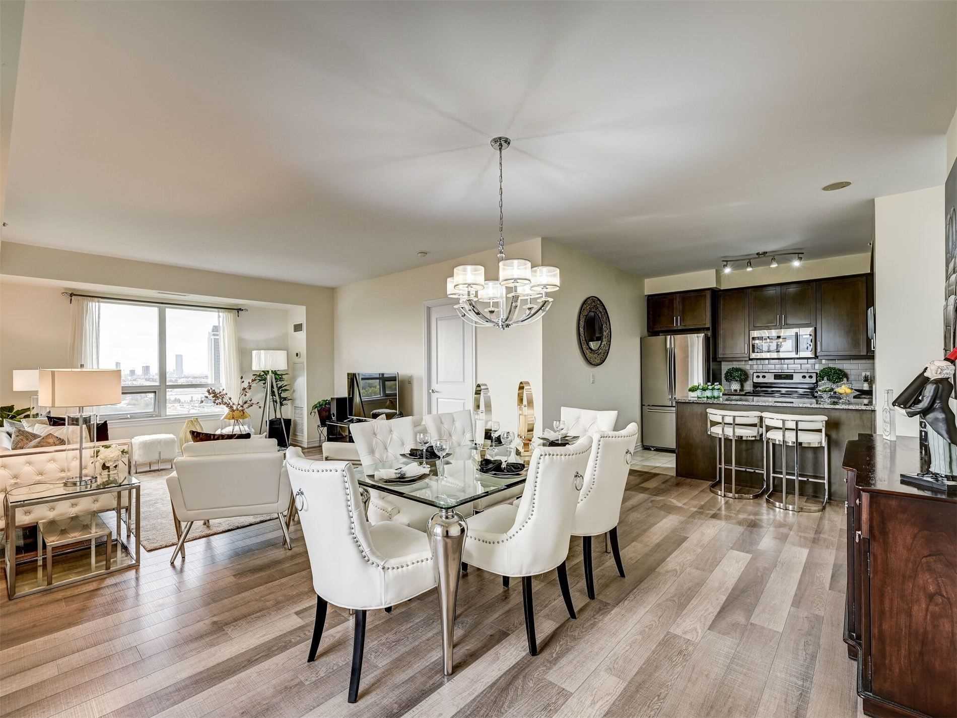 9255 Jane St, #1211