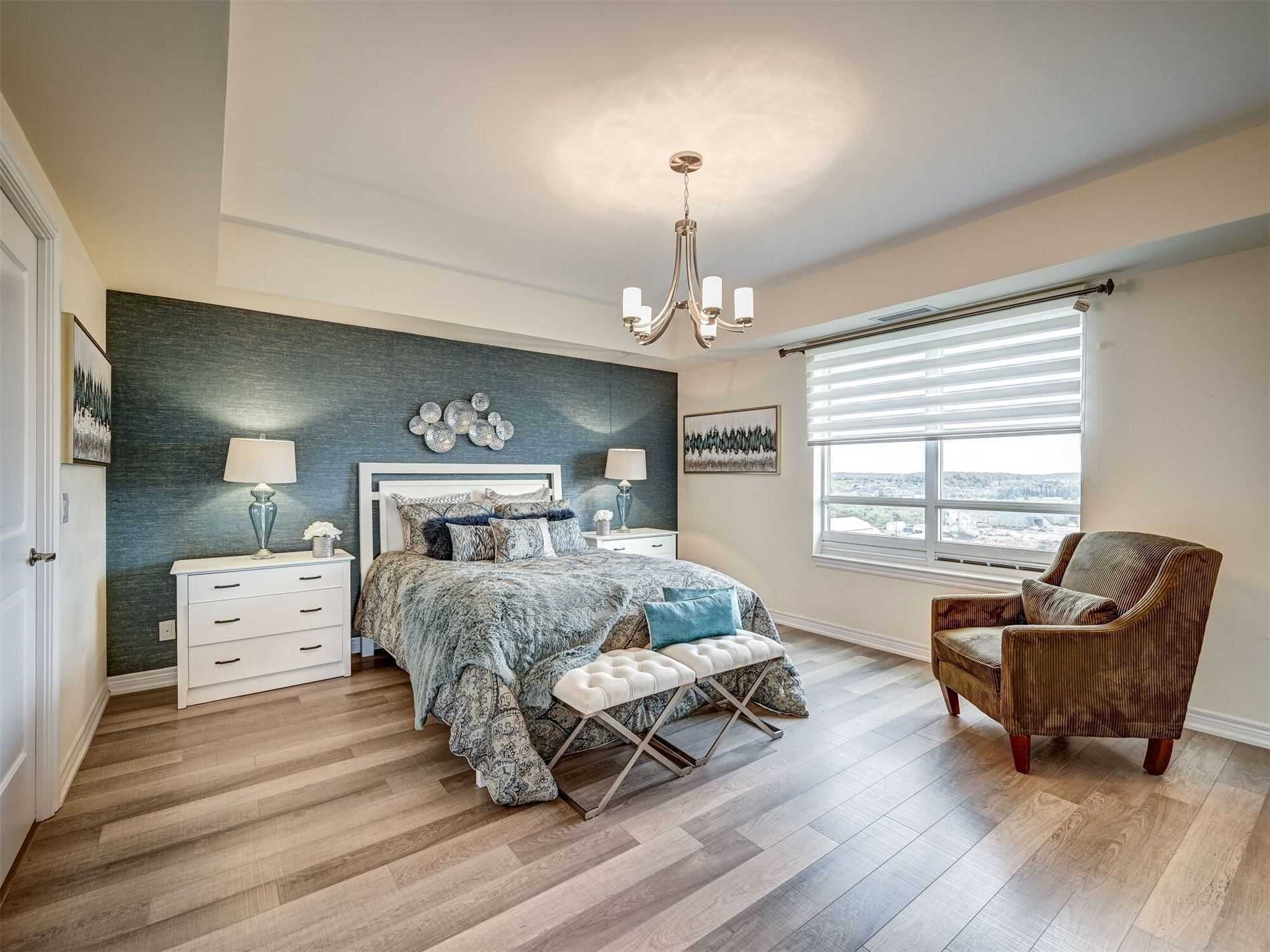 9255 Jane St, #1211