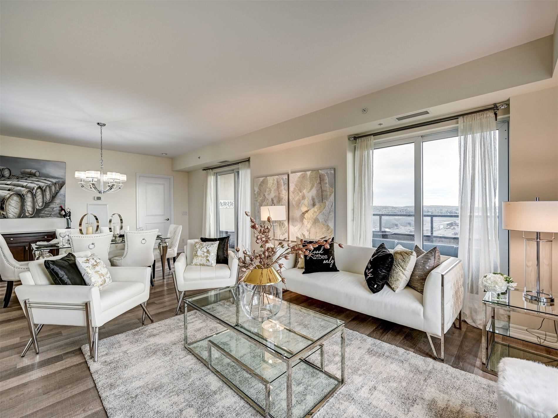 9255 Jane St, #1211