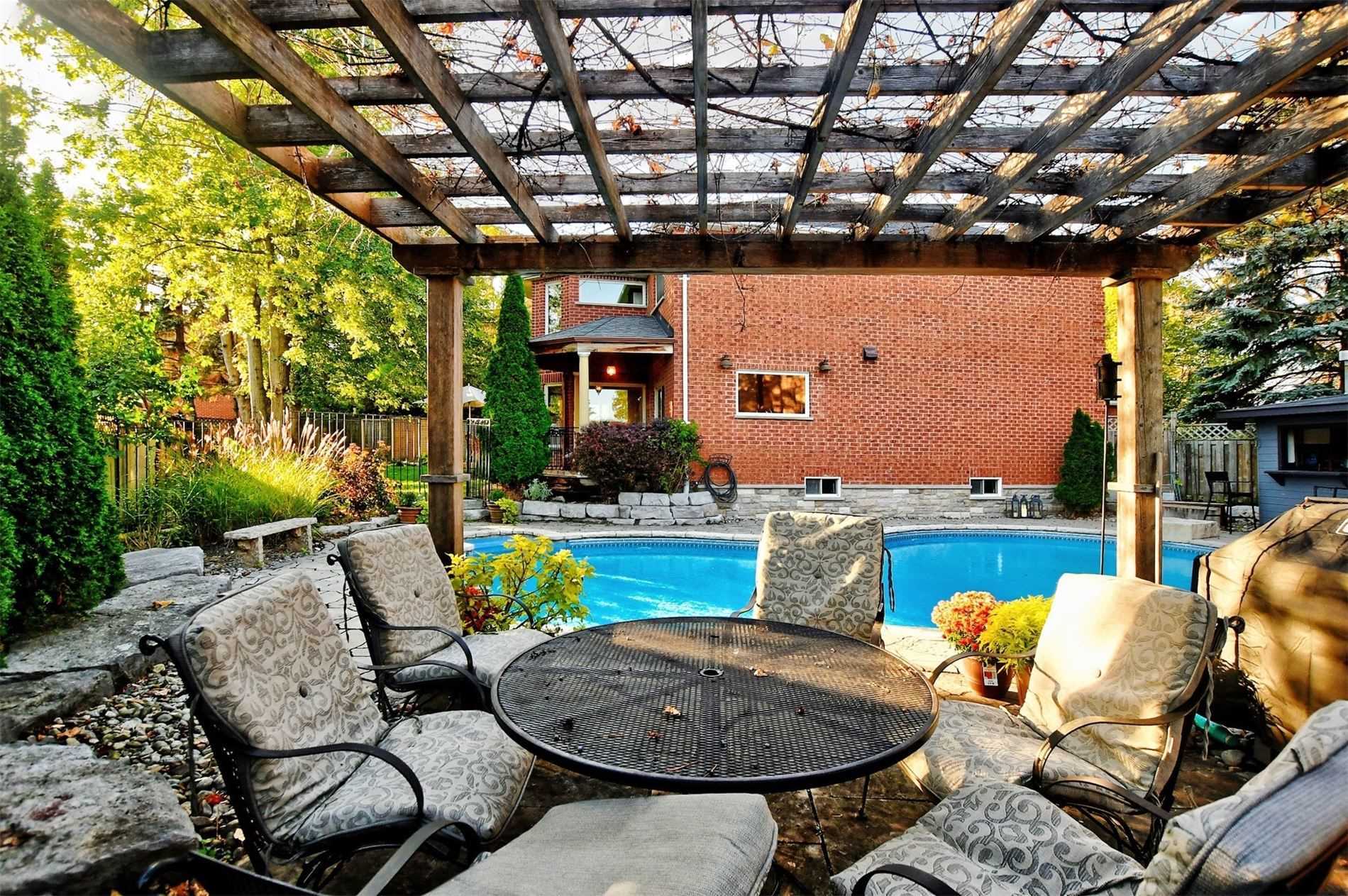 53 Gilbank Dr
