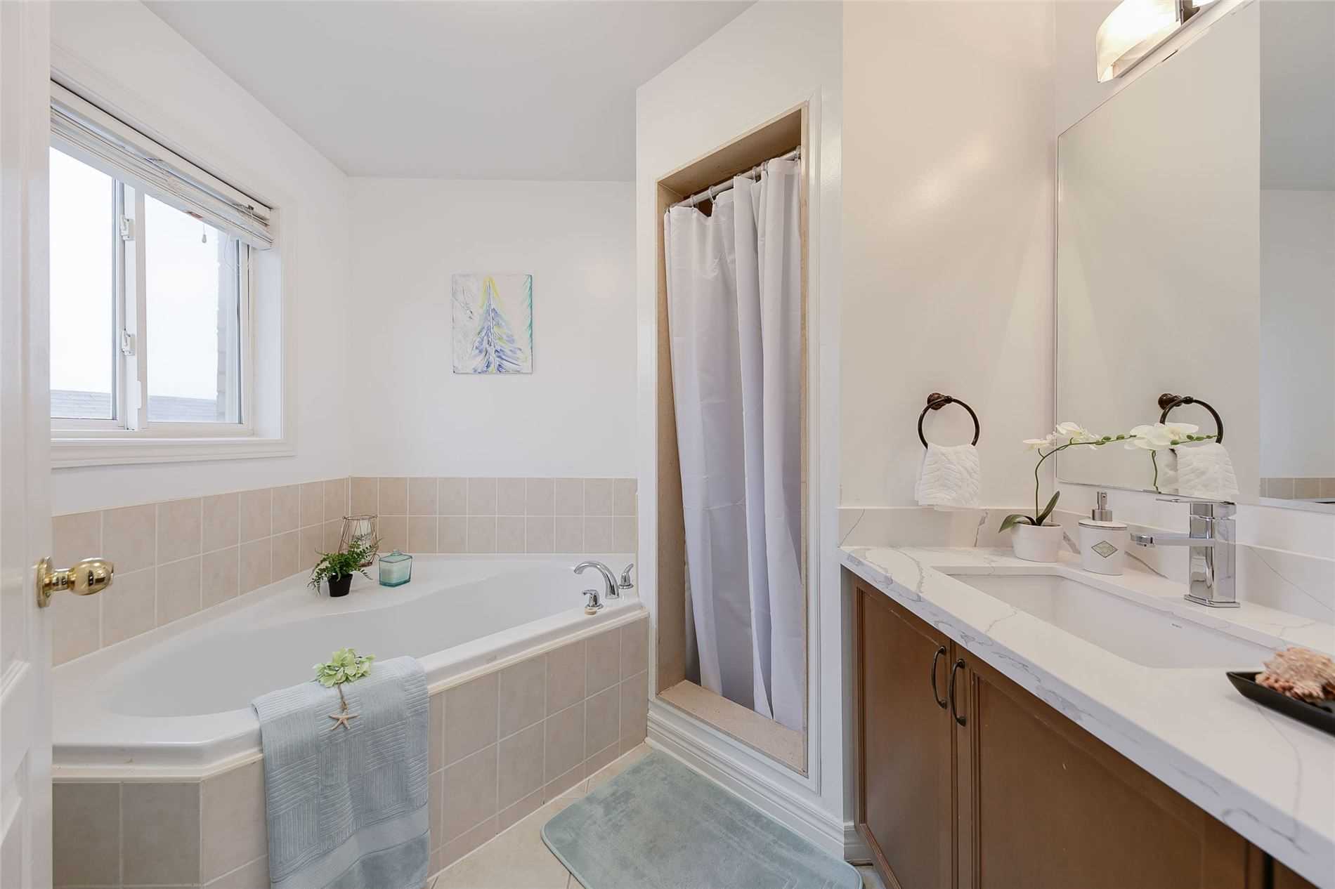 1175 Mitchell Crt