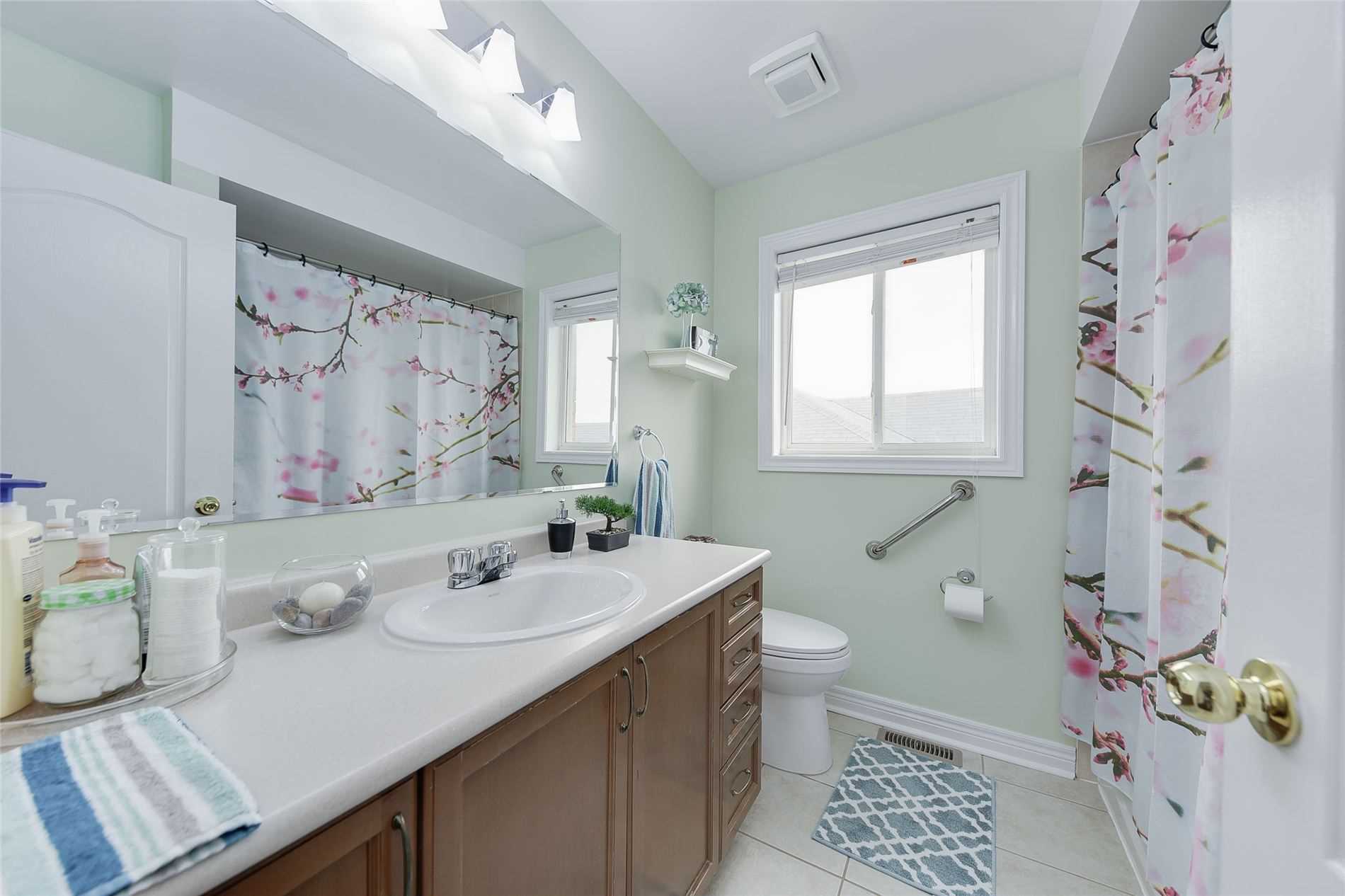 1175 Mitchell Crt