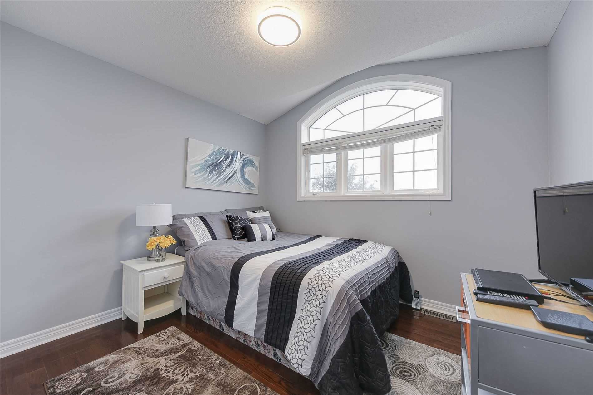1175 Mitchell Crt