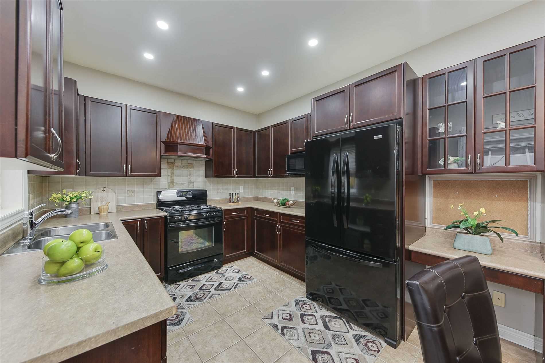 1175 Mitchell Crt